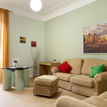 Beautiful Apartment In San Giovanni Close To Colosseo Rome Extérieur photo