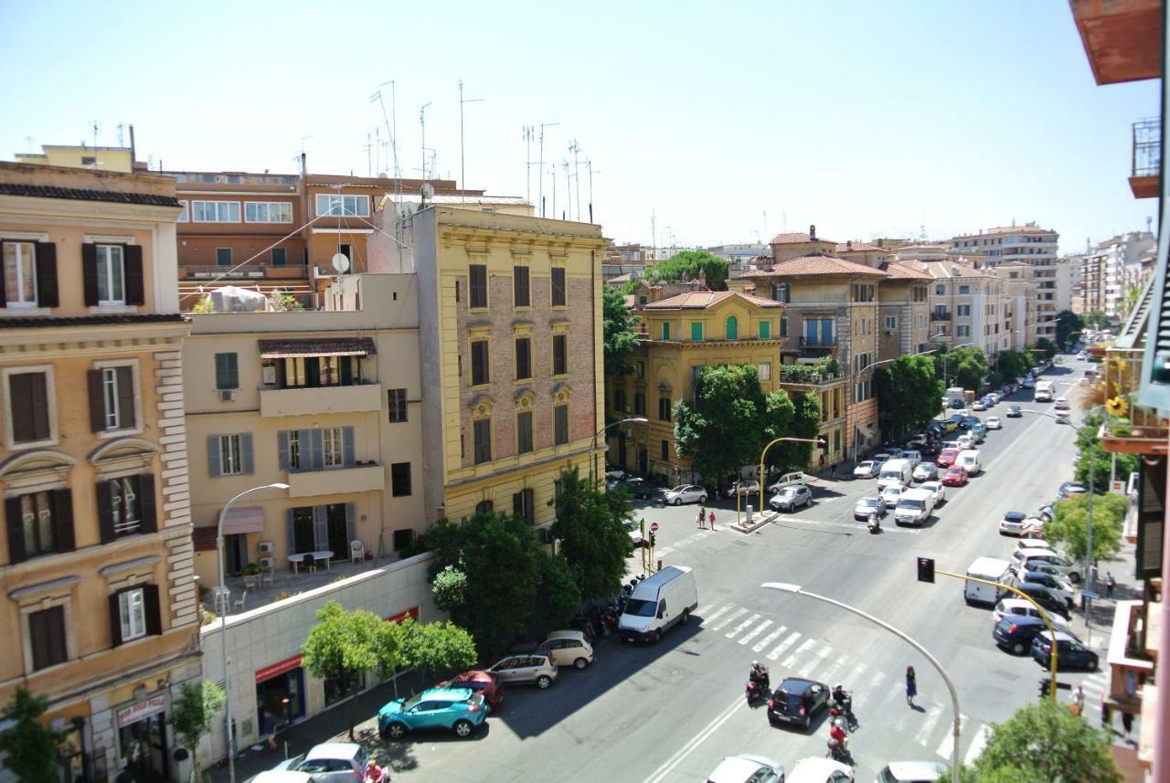 Beautiful Apartment In San Giovanni Close To Colosseo Rome Extérieur photo