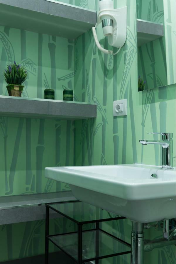 Beautiful Apartment In San Giovanni Close To Colosseo Rome Extérieur photo